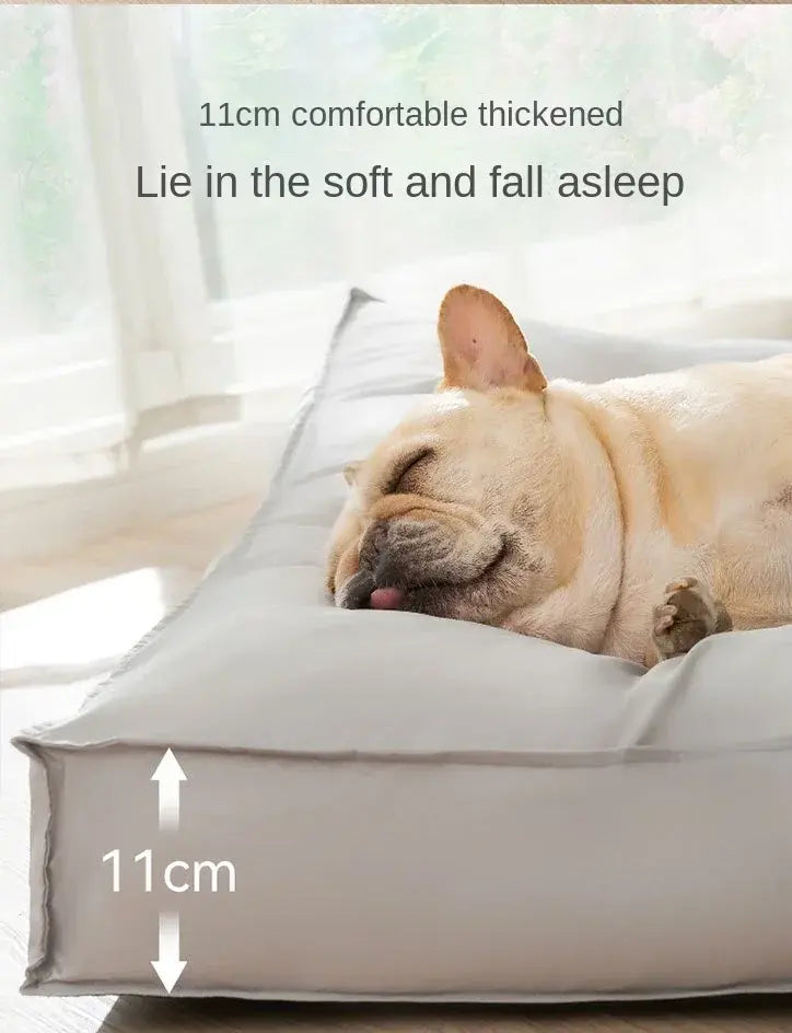 The Lounger Waterproof Dog Bed Hippet