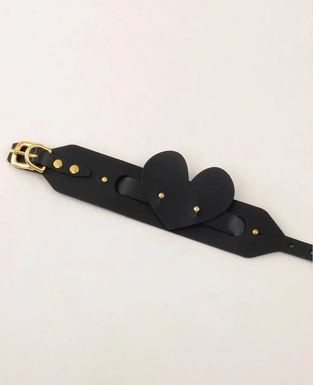 Leather Dog Heart Collar Accessory INDÓMITO